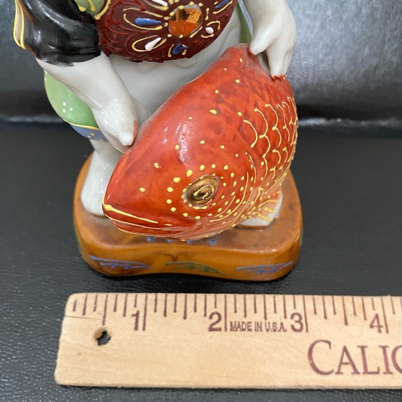 Vintage Signed Kutani Ebisu God Of Fishermen and Luck 5.75” Porcelain Figurine - Picture 7 of 15